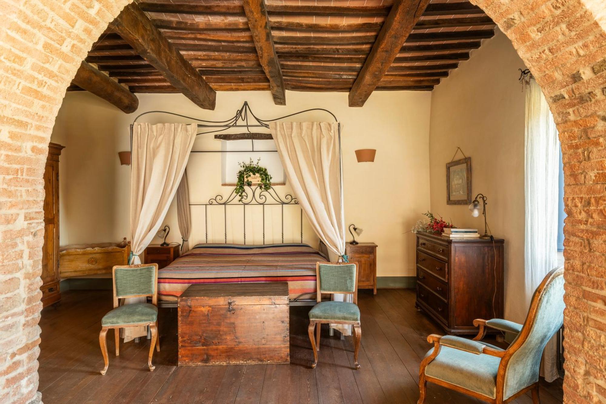 波迪尔蒙蒂酒店 Montepulciano Stazione 外观 照片